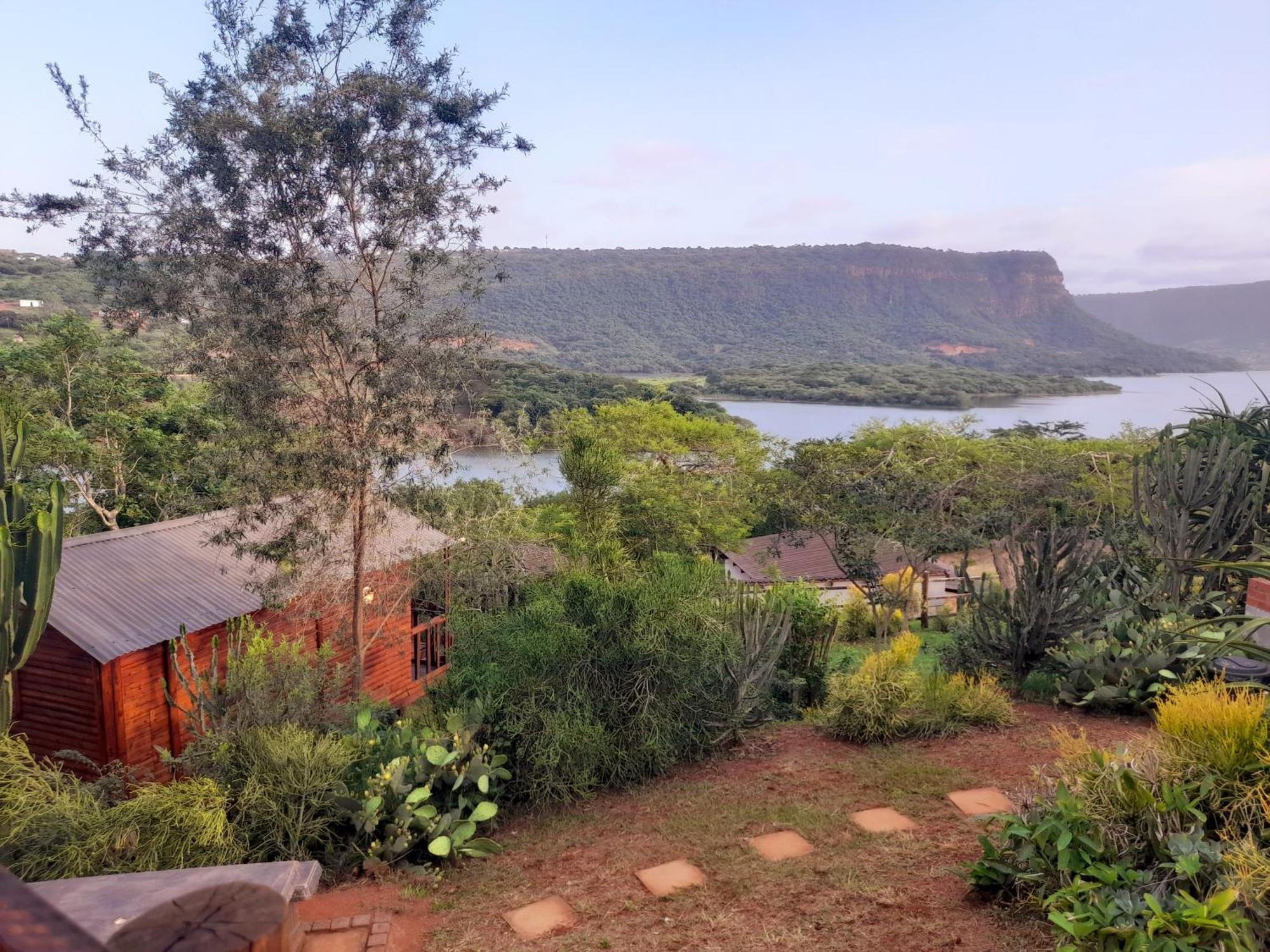 Entendeni Lodge SelfCatering Inanda Exterior foto