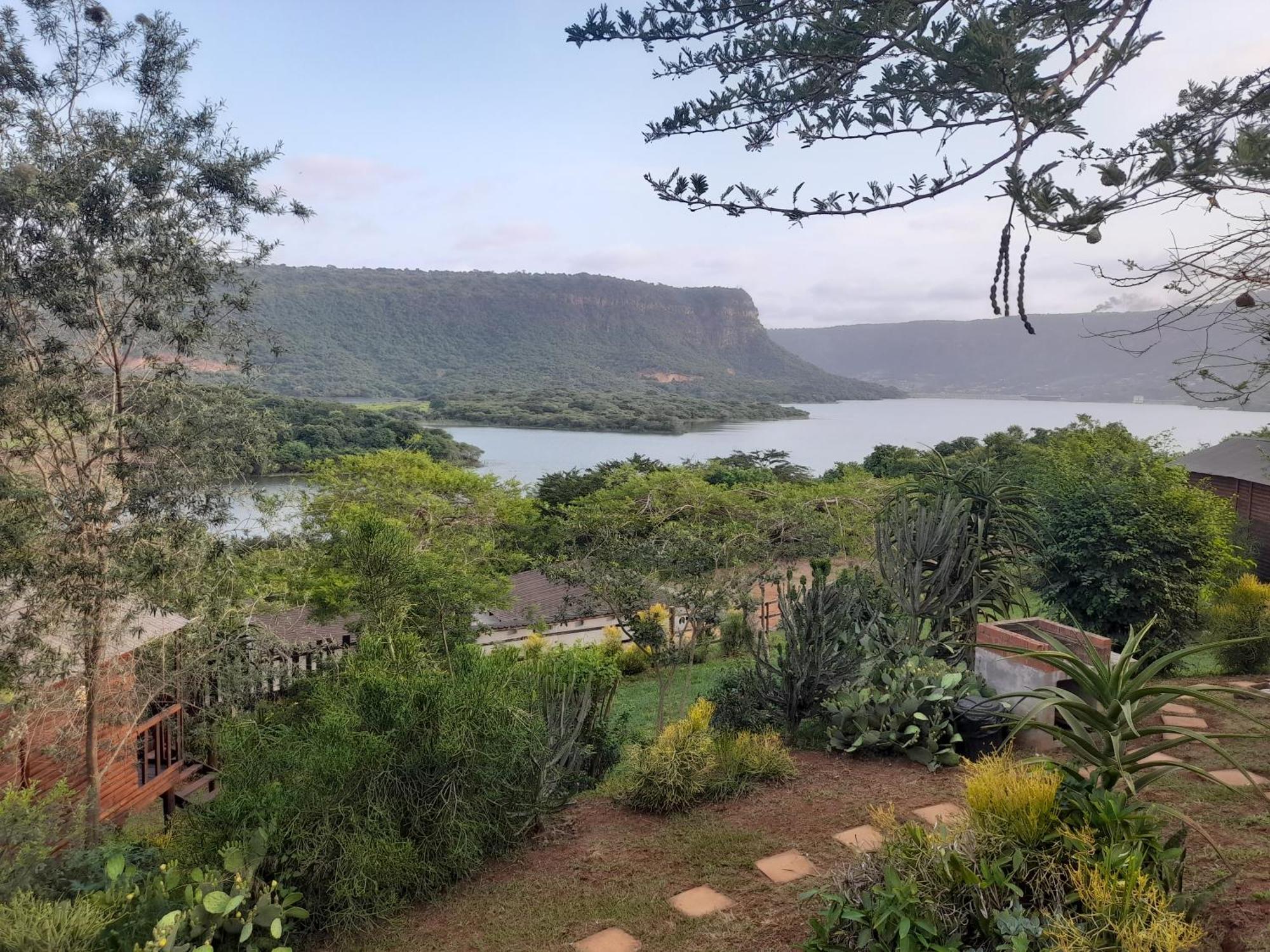 Entendeni Lodge SelfCatering Inanda Exterior foto